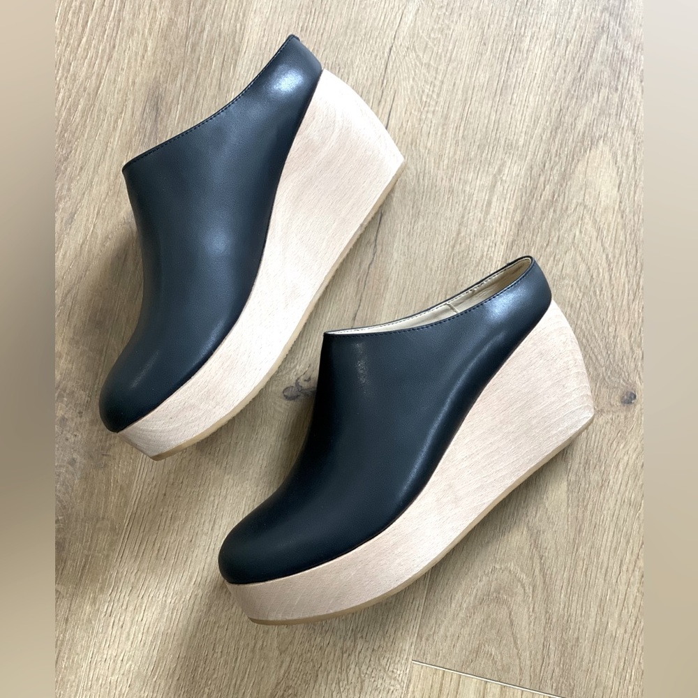 Sydney Brown Black Vegan Leather Wedge Clogs Size EU 40 / US 8